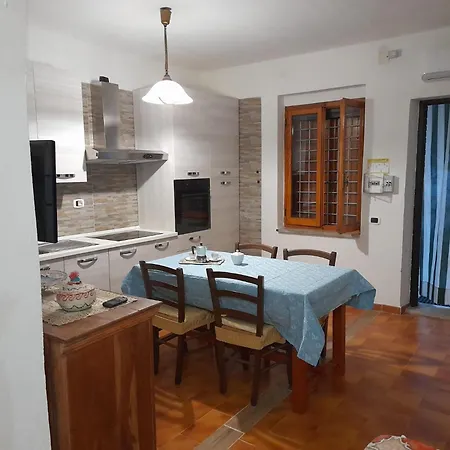 Casa Dessy Lejlighed *